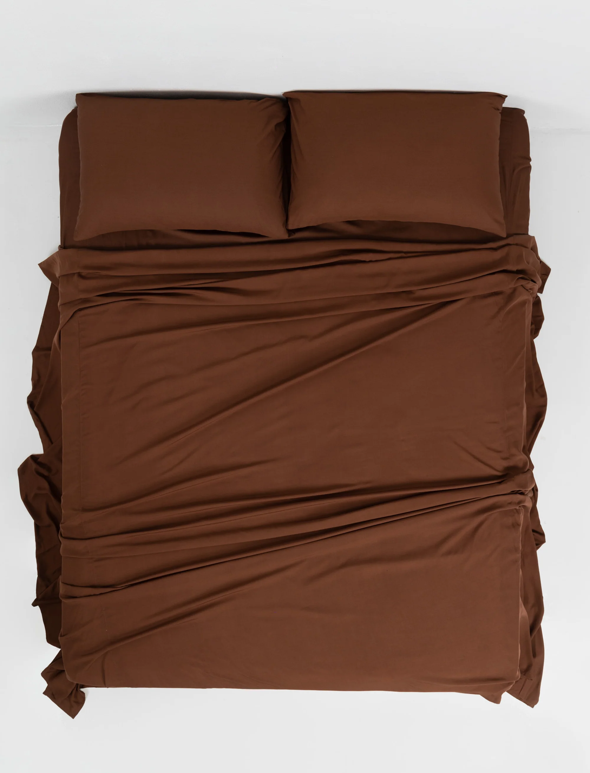 Choc Bamboo Fitted Sheet - Image 3