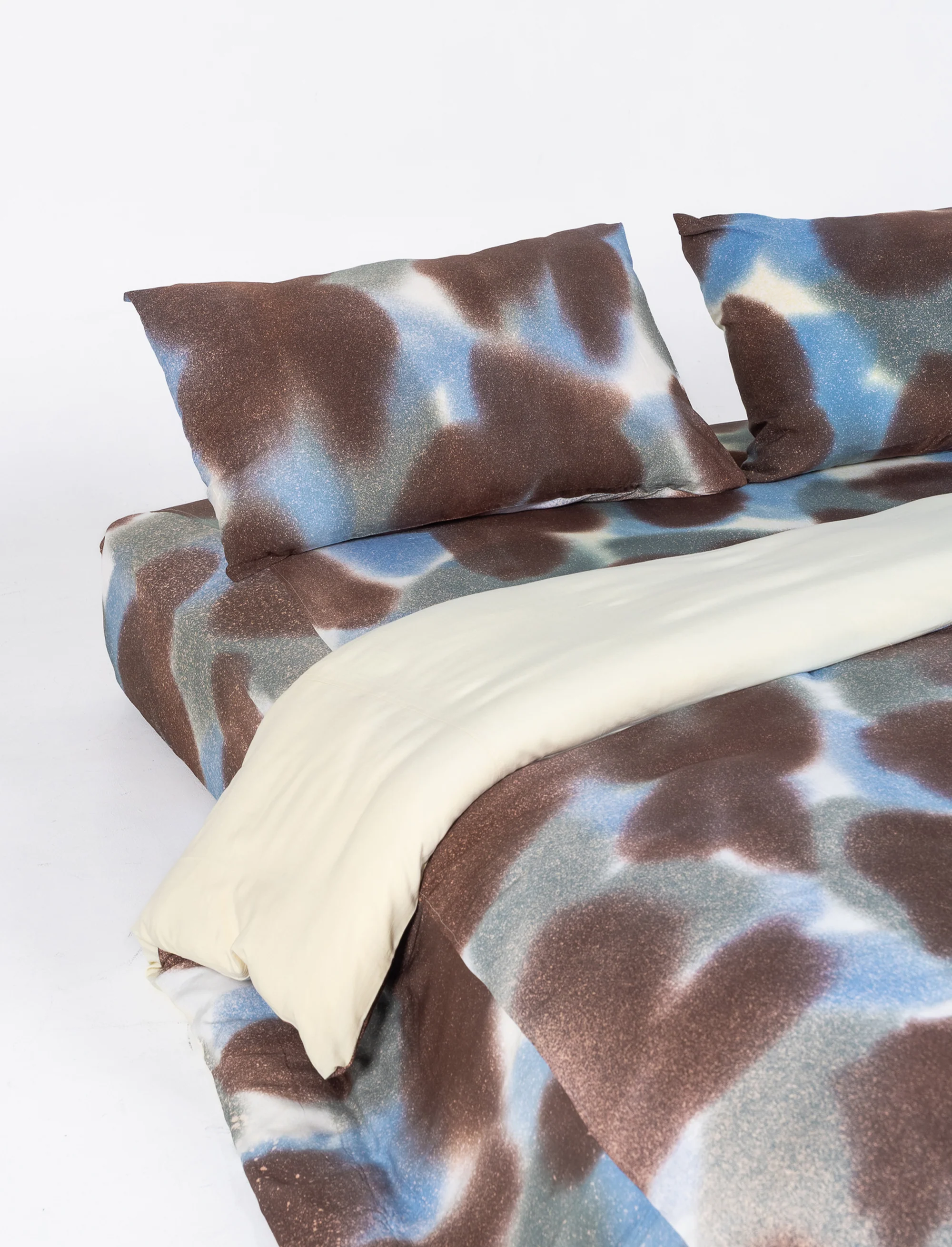 Dew Bamboo Quilt Cover Set - Image 3