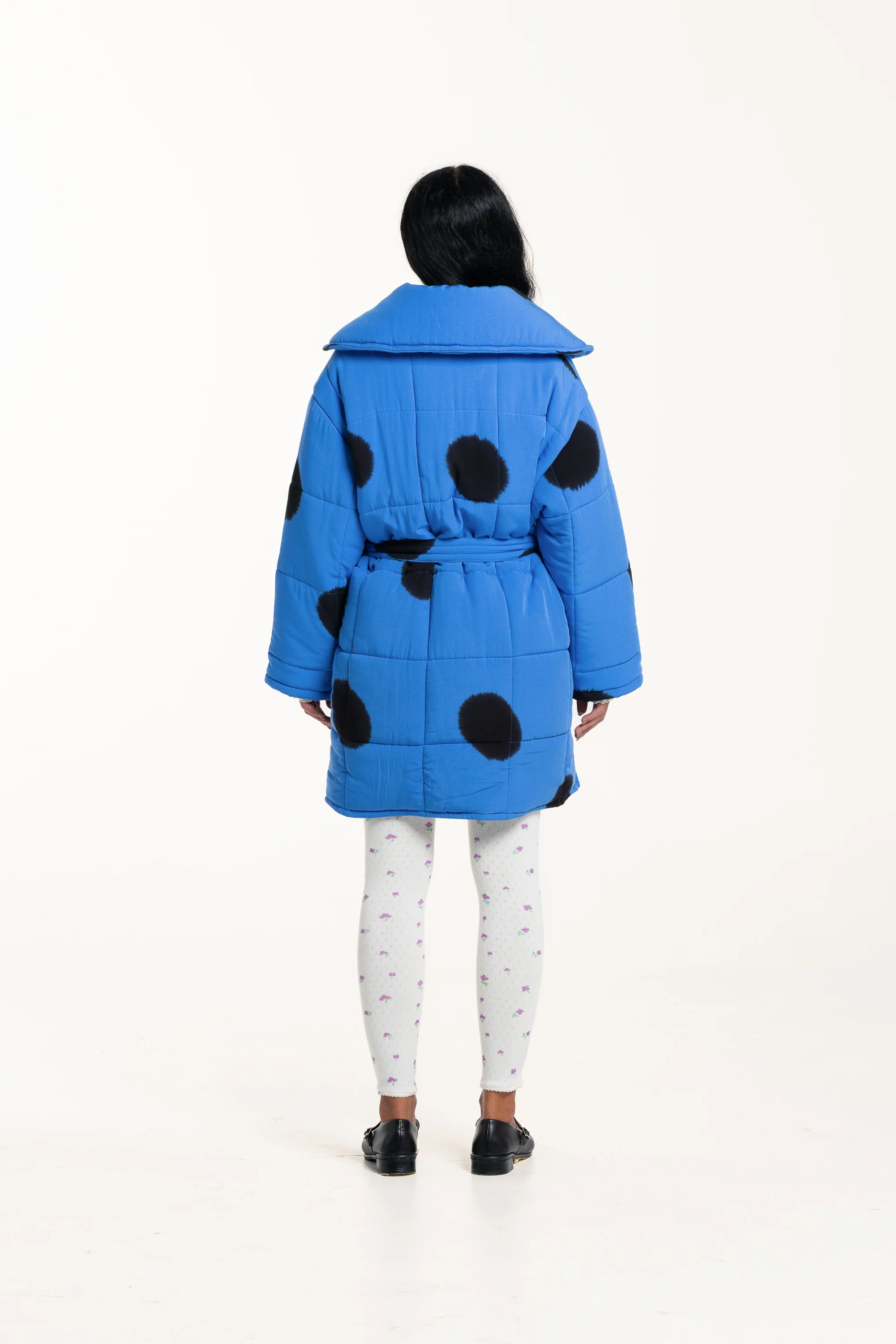 Echo Short Puffer Robe ID - Image 6
