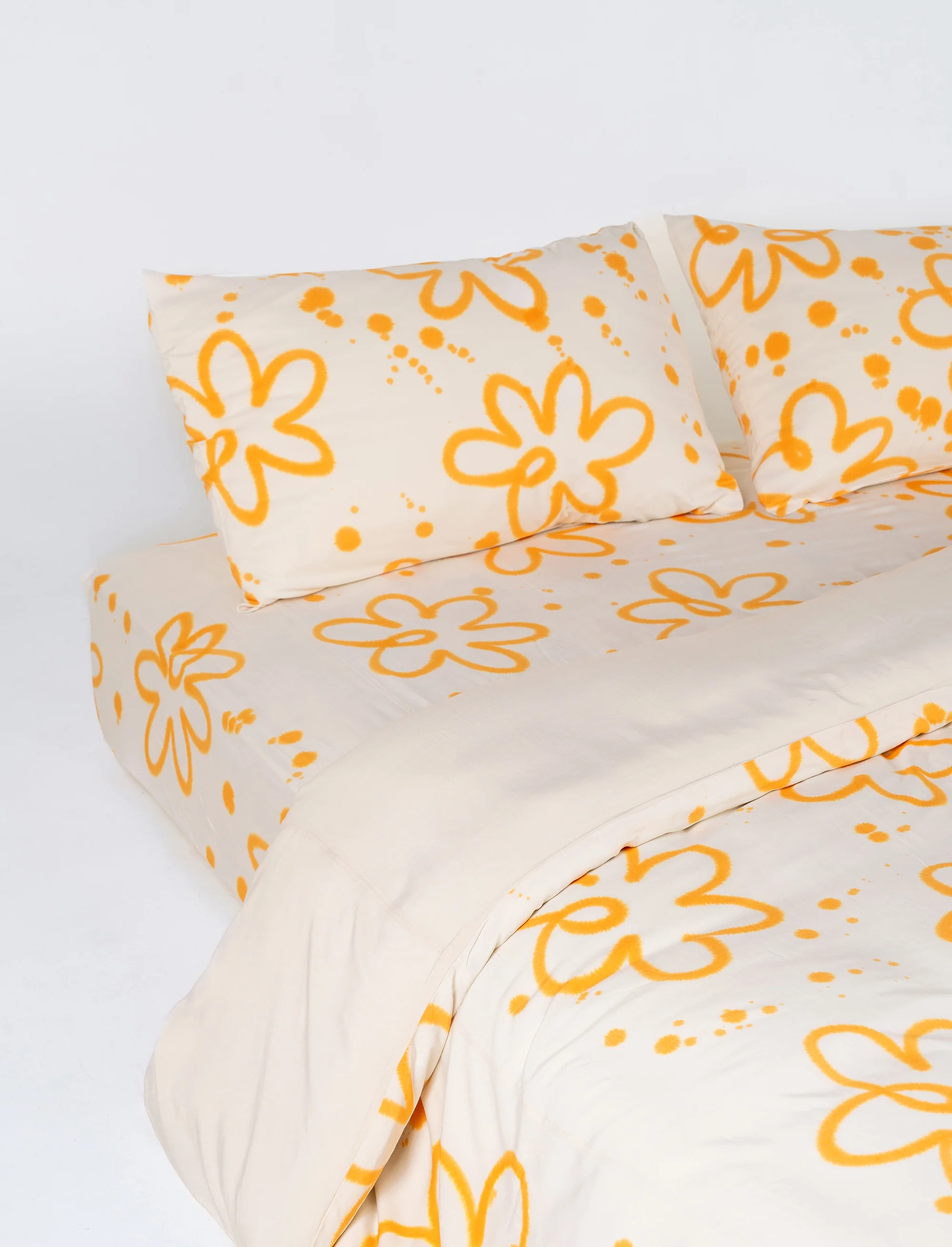 Orange Poppy Bamboo Quilt Cover Set - Image 4
