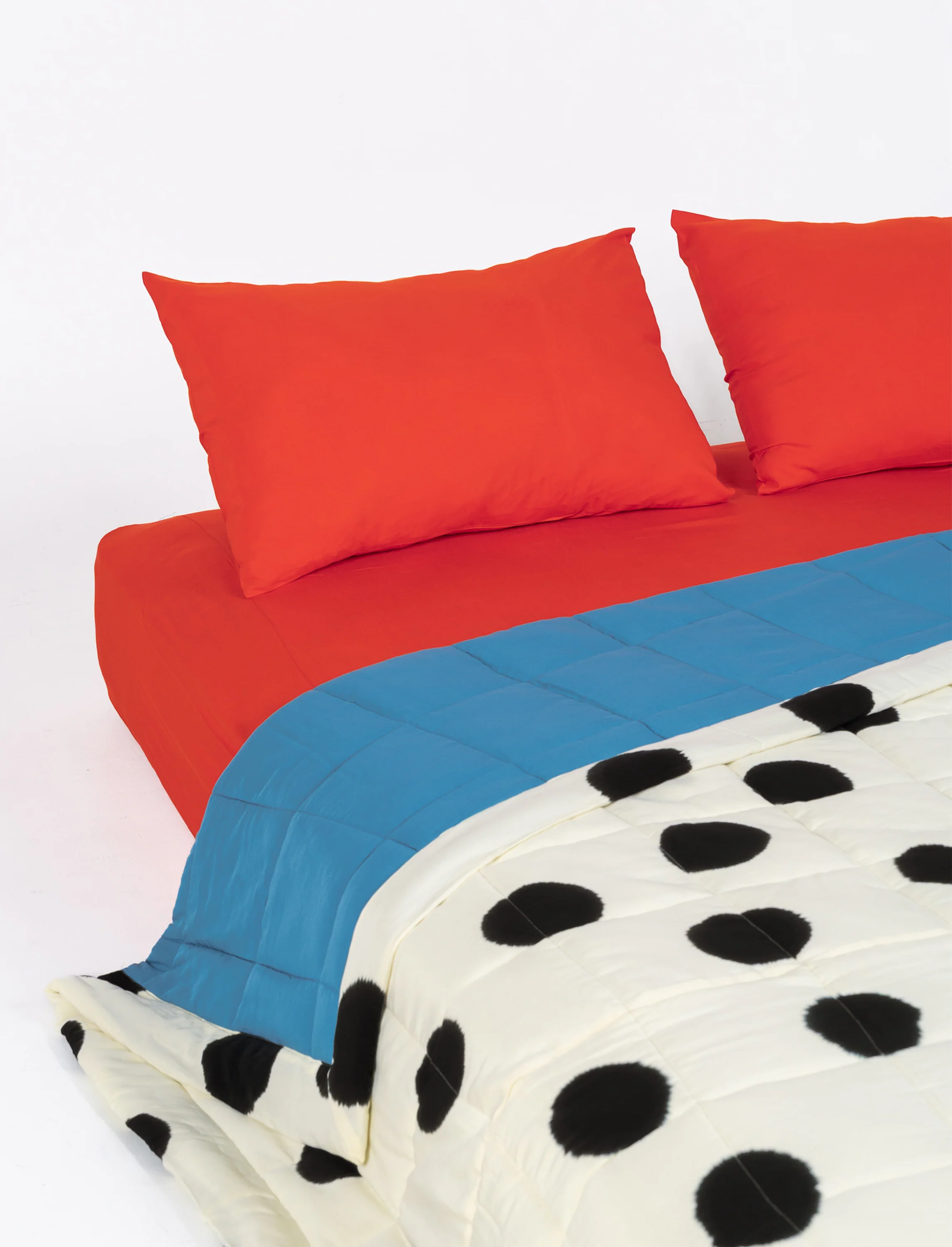 Pippa Bobo Puffer Blanket ID - Image 3