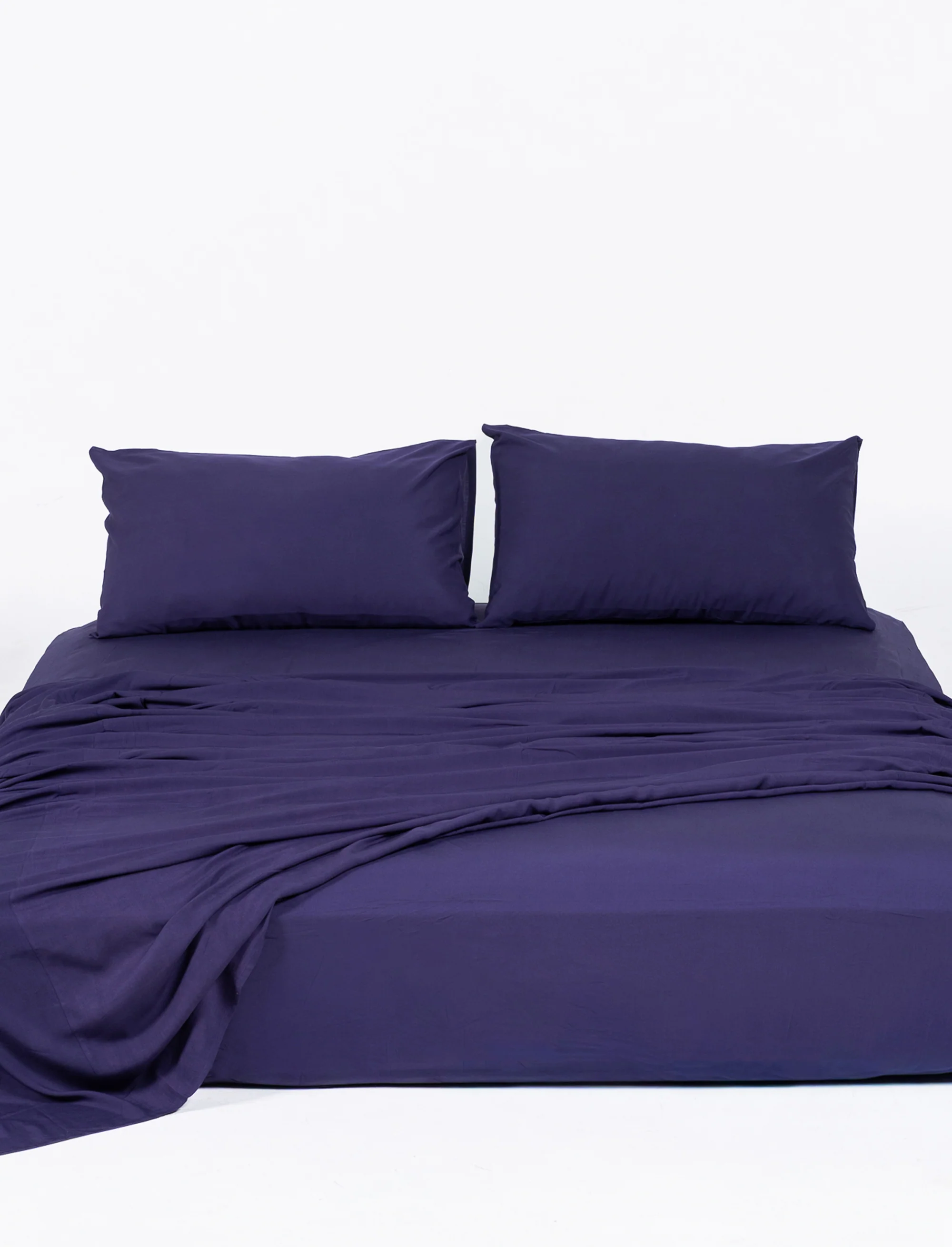 Plum Bamboo Fitted Sheet ID - Image 2