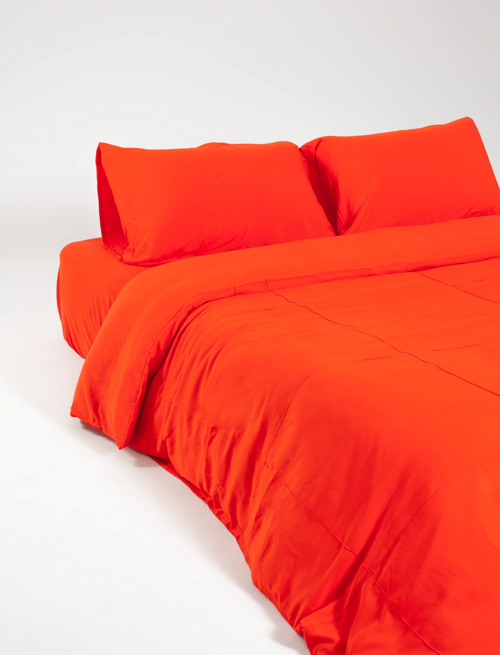Scarlet Bamboo Quilt Cover Set ID - Image 3